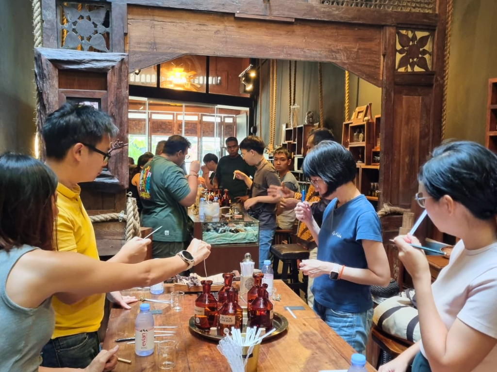 企业研讨会